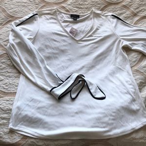 Ann Taylor small petite top